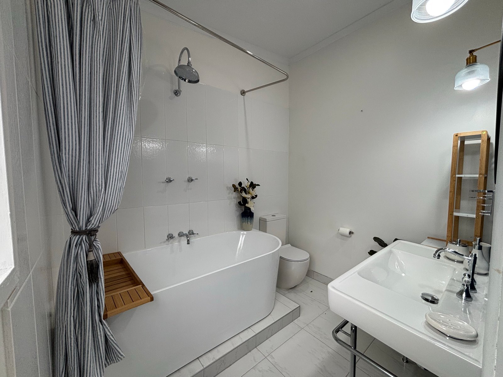 1 Seychelles Road SHOAL POINT 6