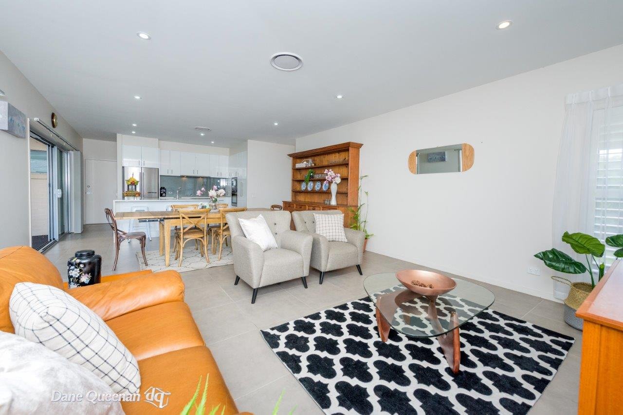 1 Shimmer Street.  NELSON BAY 5