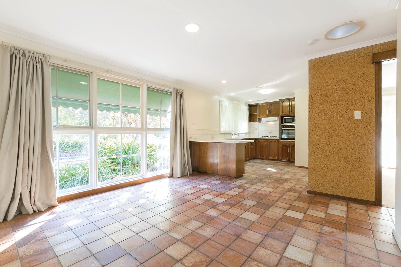 Gallery: 1 Shire Avenue