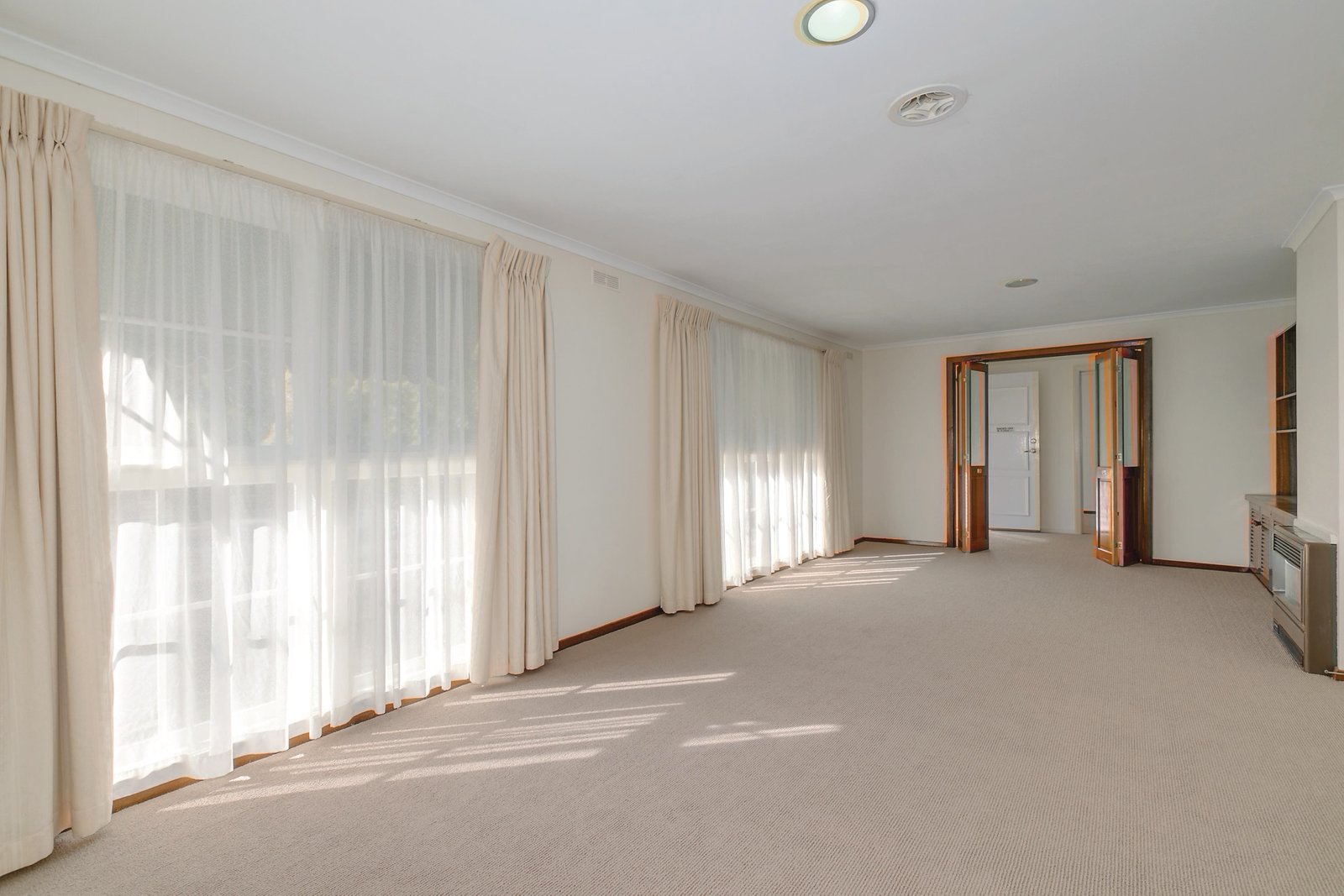 Gallery: 1 Shire Avenue