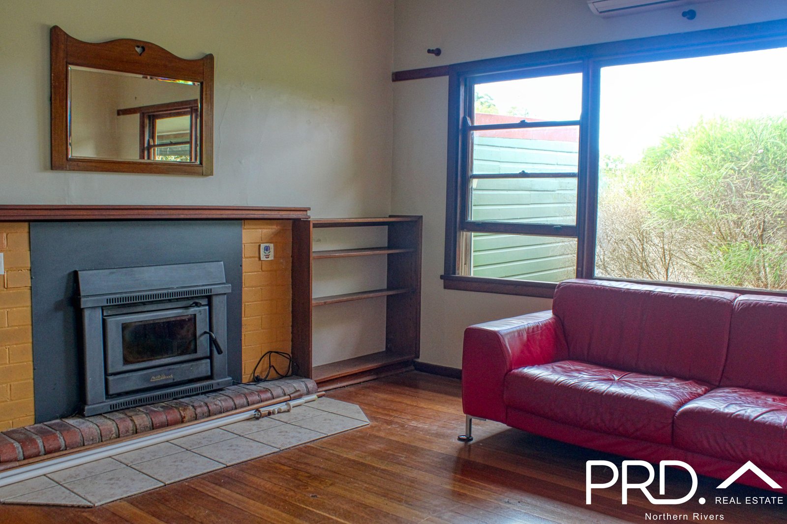 1 Showview Street GIRARDS HILL 3