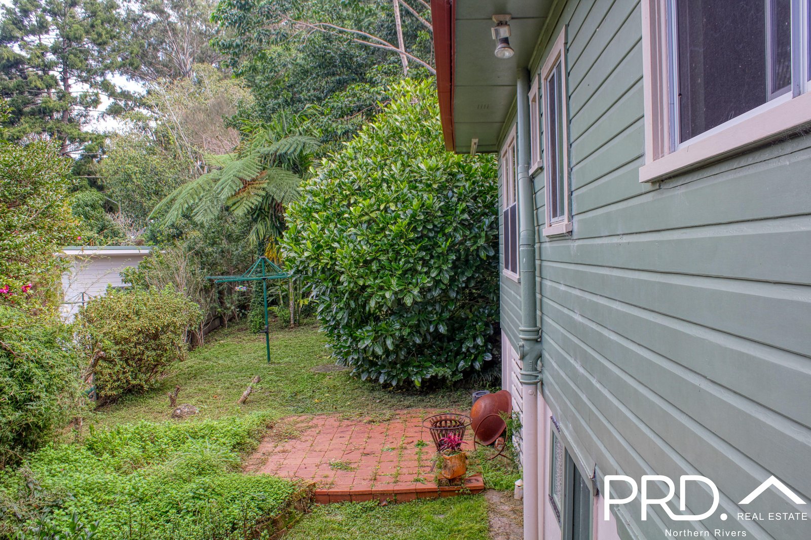 1 Showview Street GIRARDS HILL 9