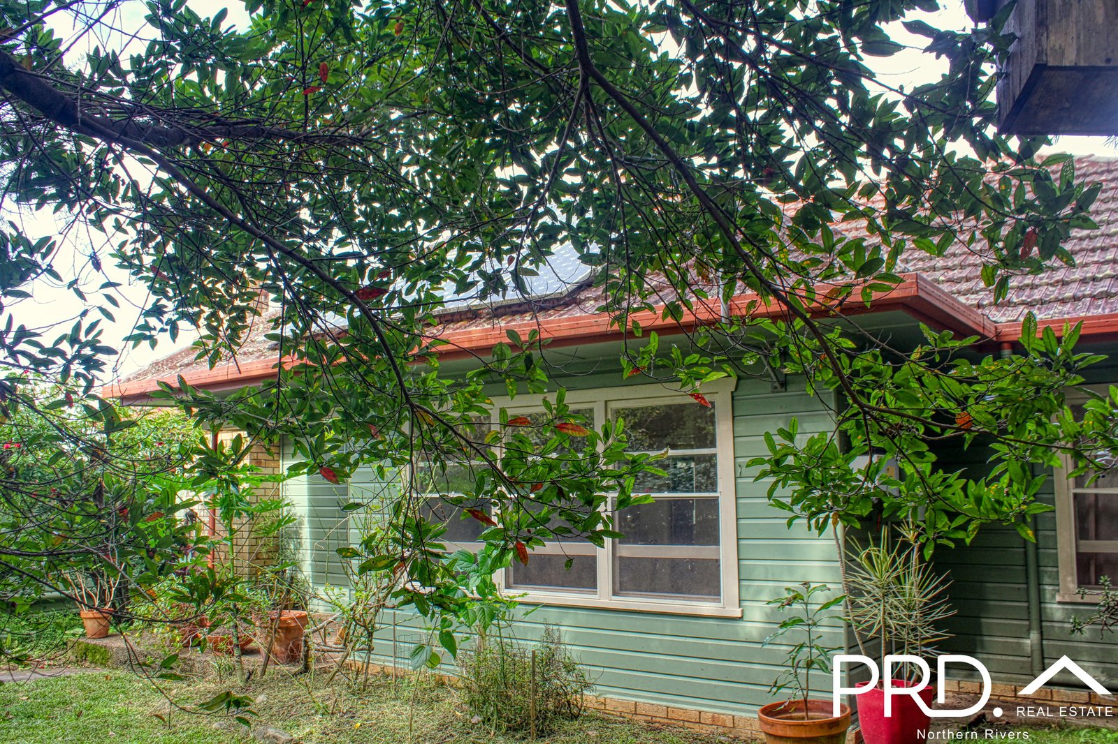 1 Showview Street GIRARDS HILL 20