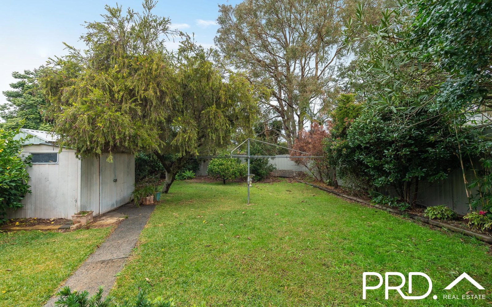1 Singleton Avenue EAST HILLS 6