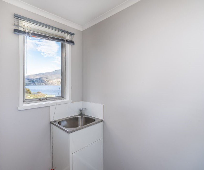 1 Sloane Place BRIDGEWATER 11