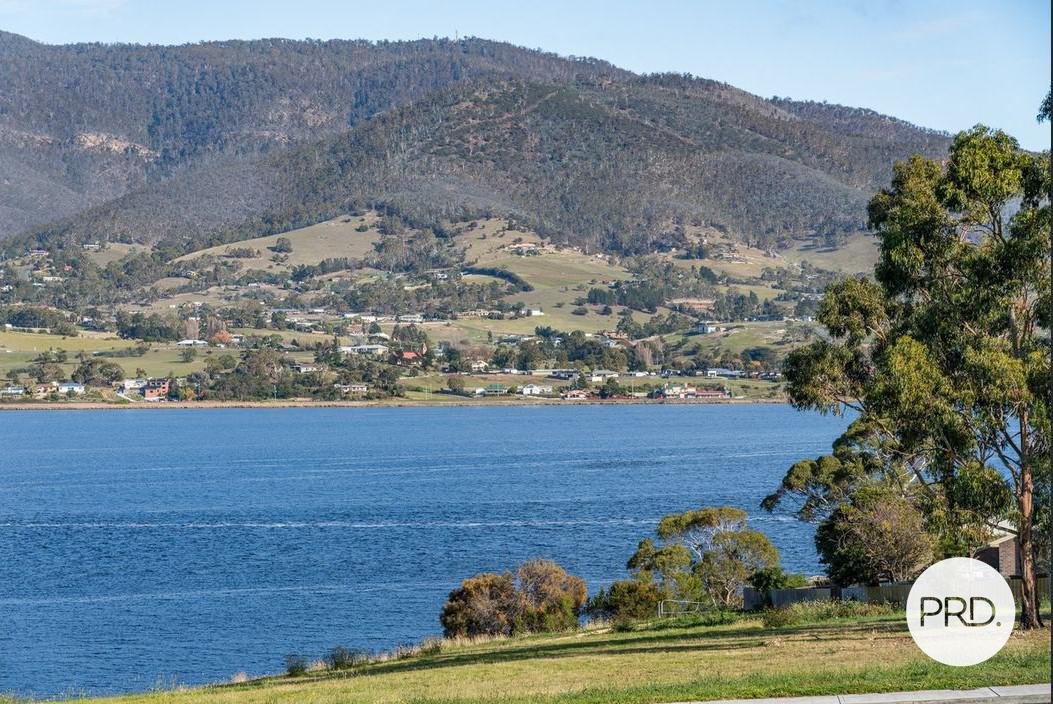 1 Sloane Place BRIDGEWATER 2