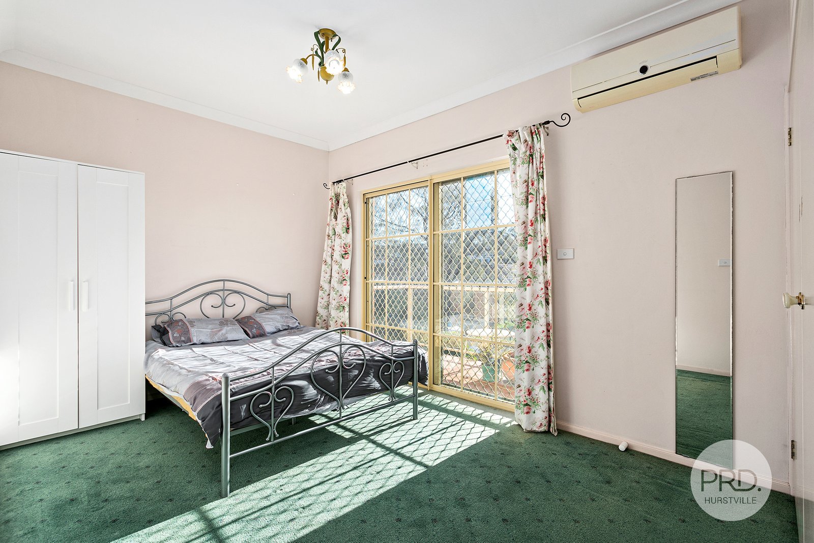 1 Somerset Street HURSTVILLE 6
