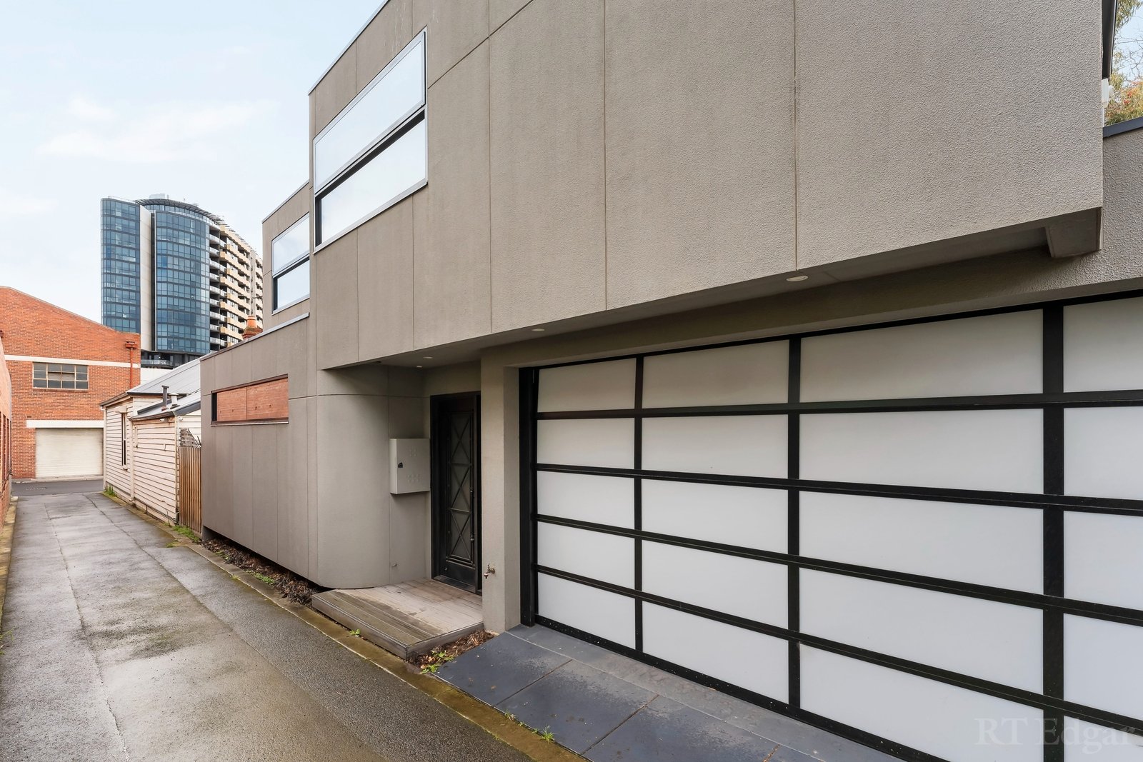 Real Estate and Property in 1 Spargo Lane, Malvern East, VIC