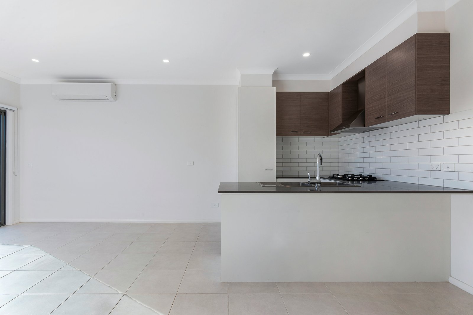 Gallery: 1 Spoonbill Drive