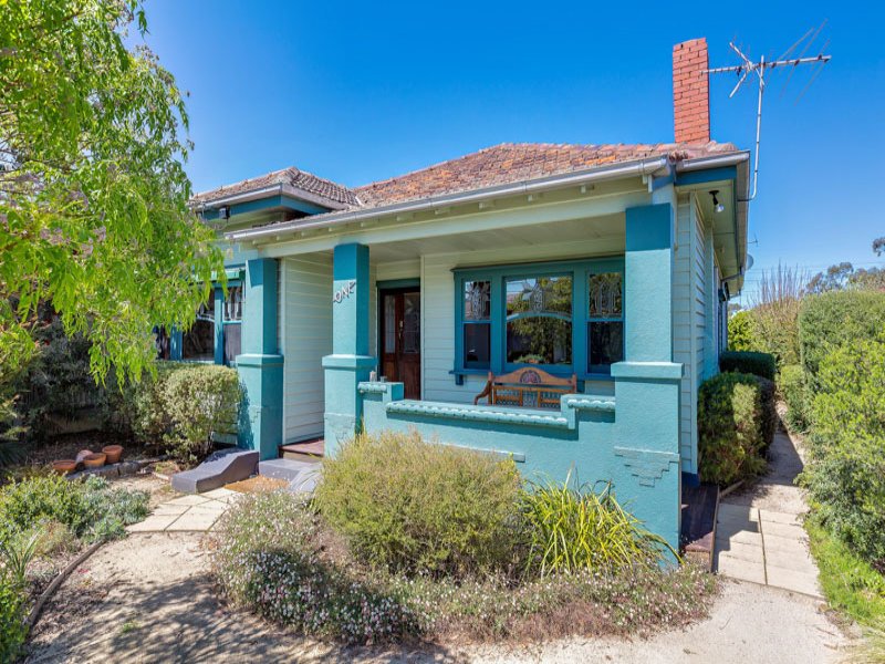 1 St Leonards Avenue, YARRAVILLE