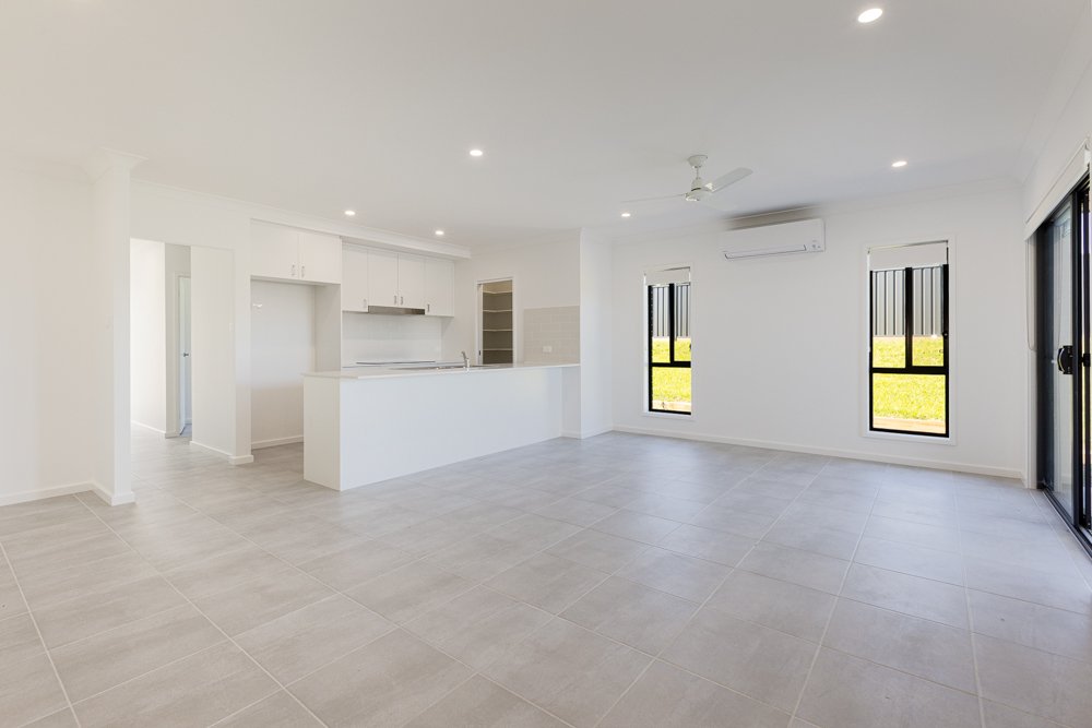 1 Stonebark Court GRETA 4