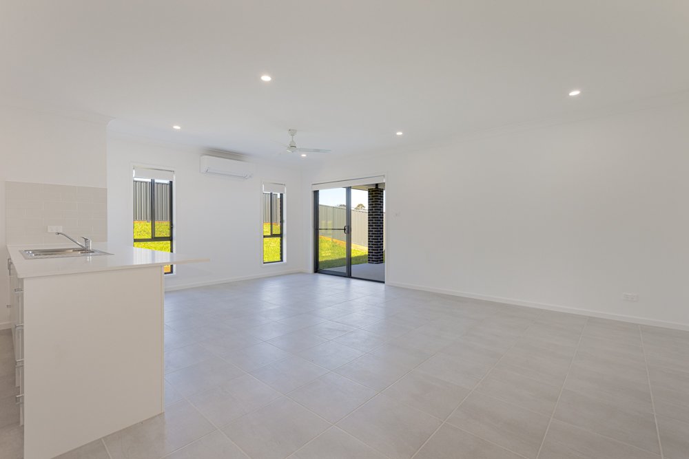 1 Stonebark Court GRETA 8