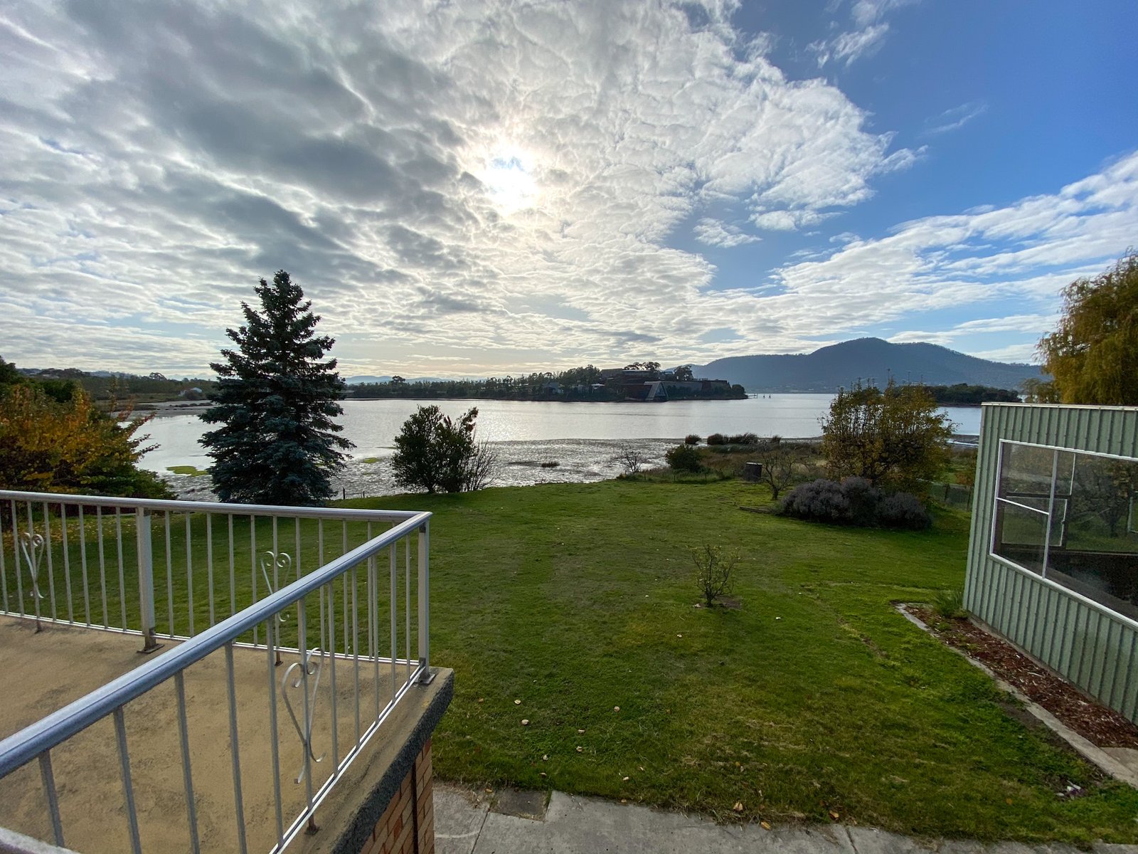 1 Strathaven Drive ROSETTA 16