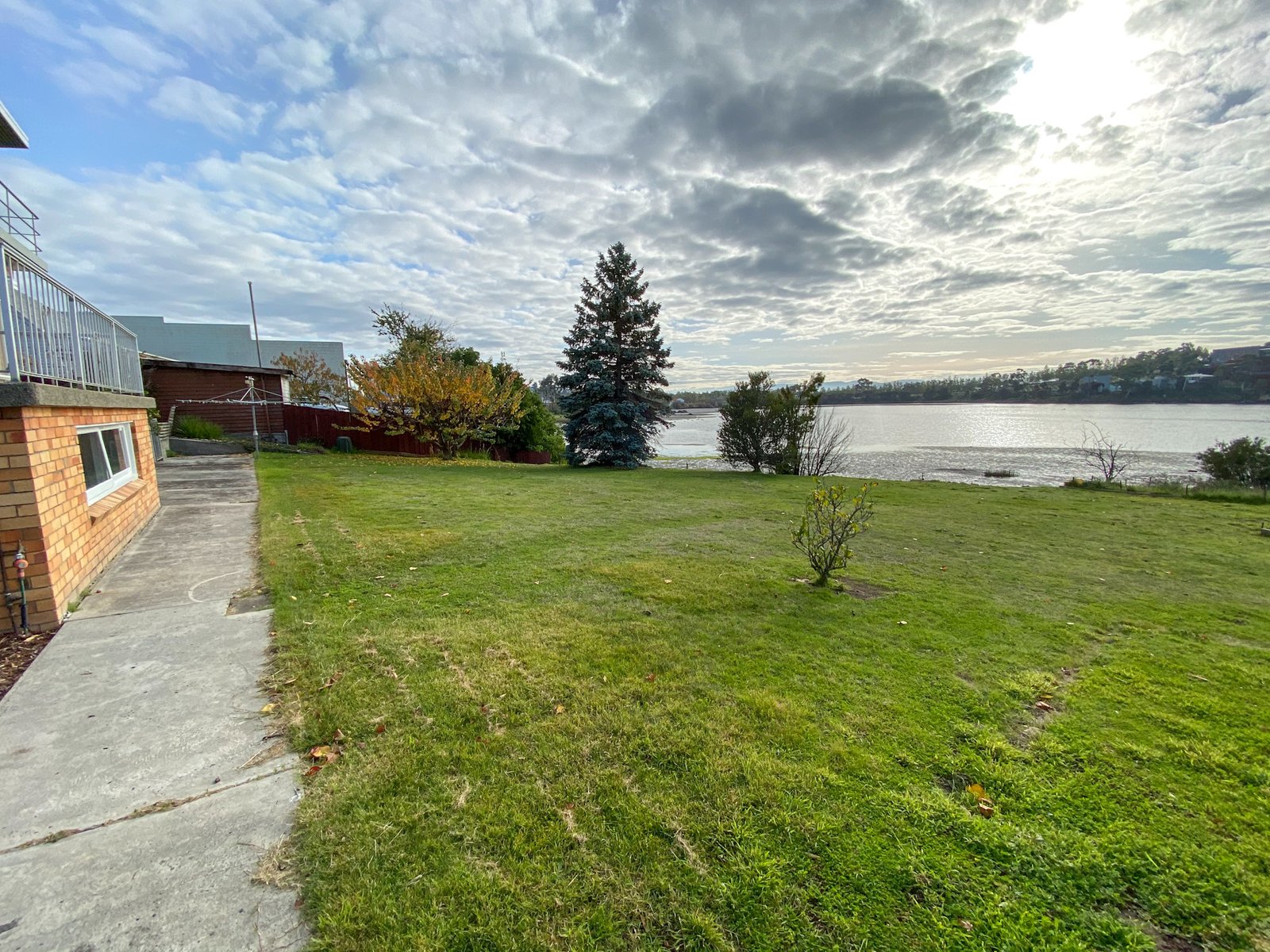 1 Strathaven Drive ROSETTA 18