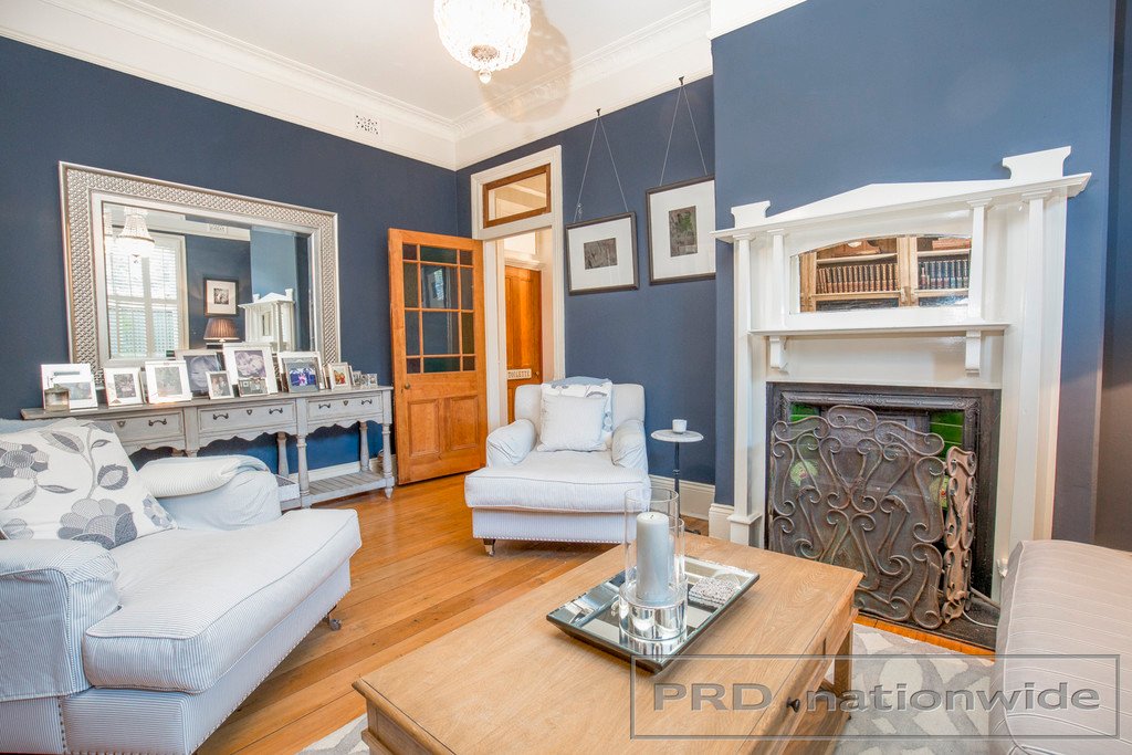 1 Stuart Street LORN 4