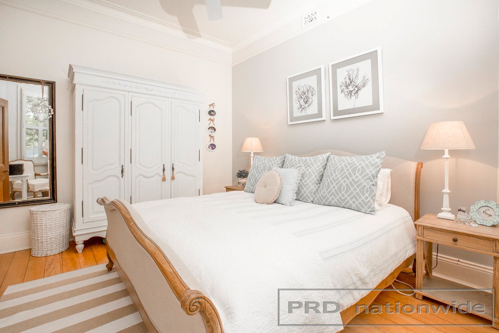 1 Stuart Street LORN 14