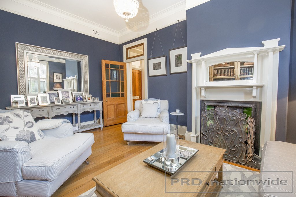 1 Stuart Street LORN 16