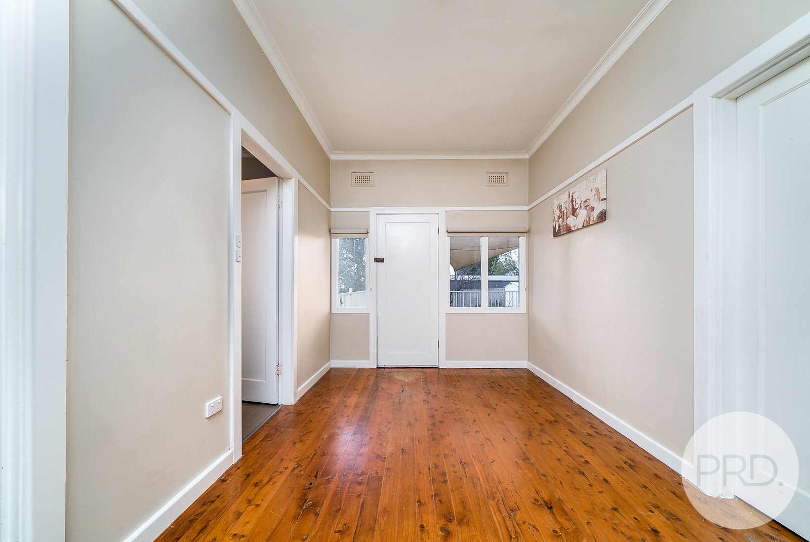 1 Sullivan Avenue WAGGA WAGGA 8