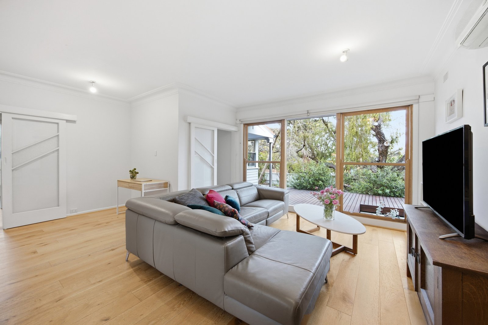 Gallery: 1 Summit Avenue