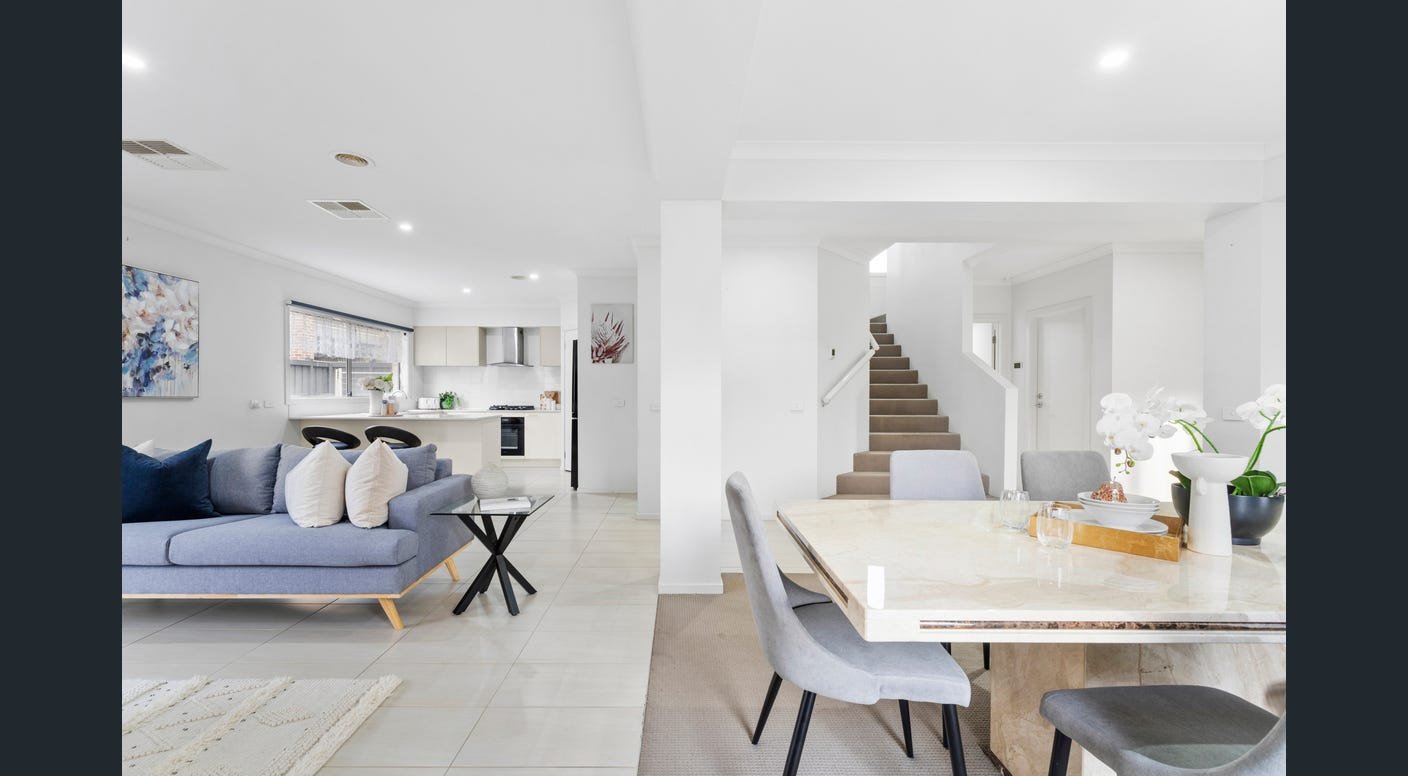 Gallery: 1 Sunflower Court