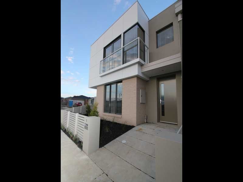 1 Sunline Avenue ALFREDTON 1