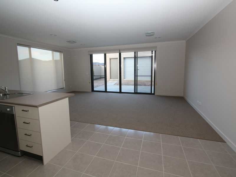 1 Sunline Avenue ALFREDTON 3