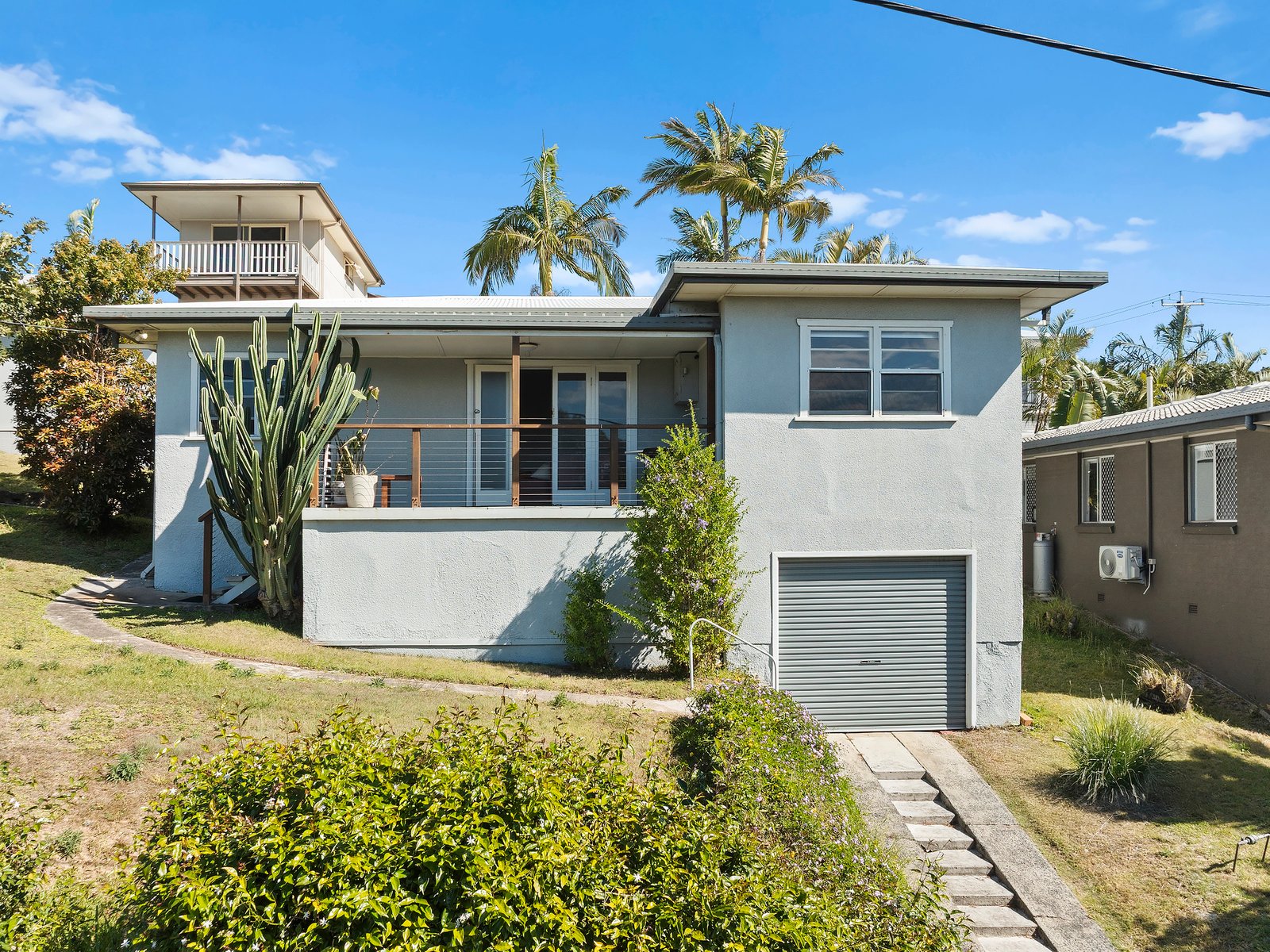 1 Sutherland St & 10-12 Seaview Street KINGSCLIFF 10