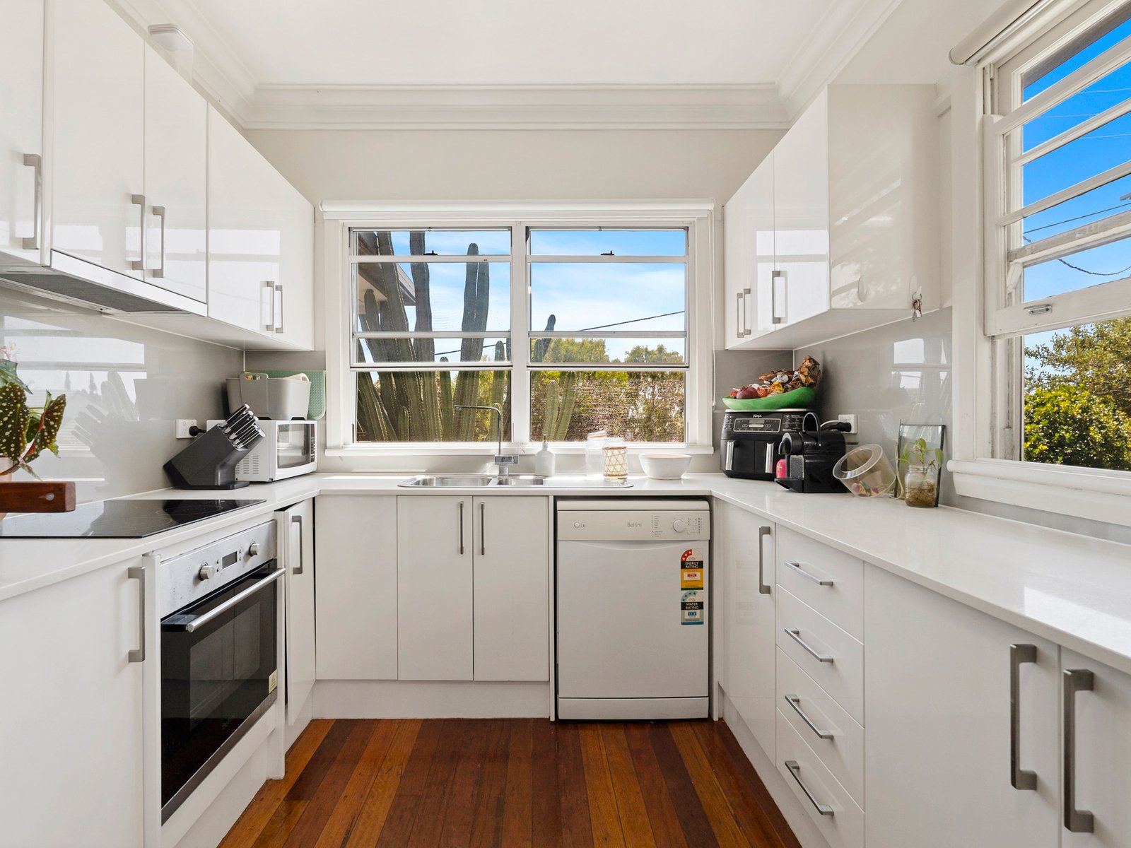 1 Sutherland St & 10-12 Seaview Street KINGSCLIFF 13