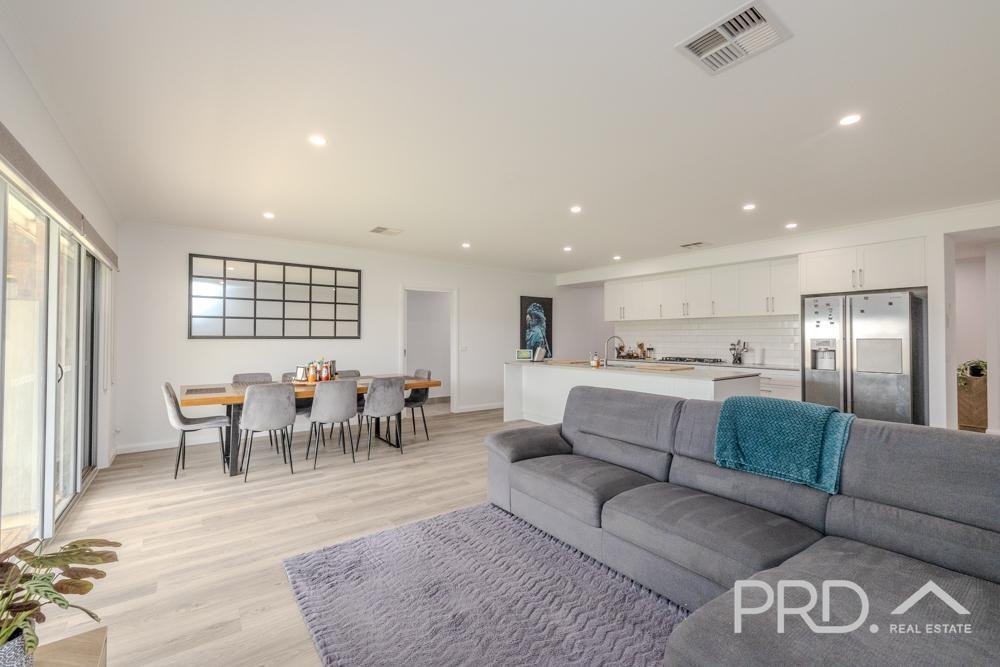 1 Sutterby Place RED CLIFFS 8