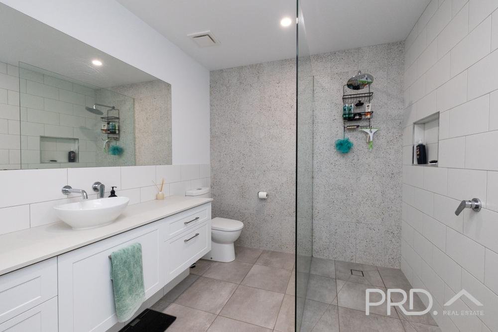 1 Sutterby Place RED CLIFFS 12
