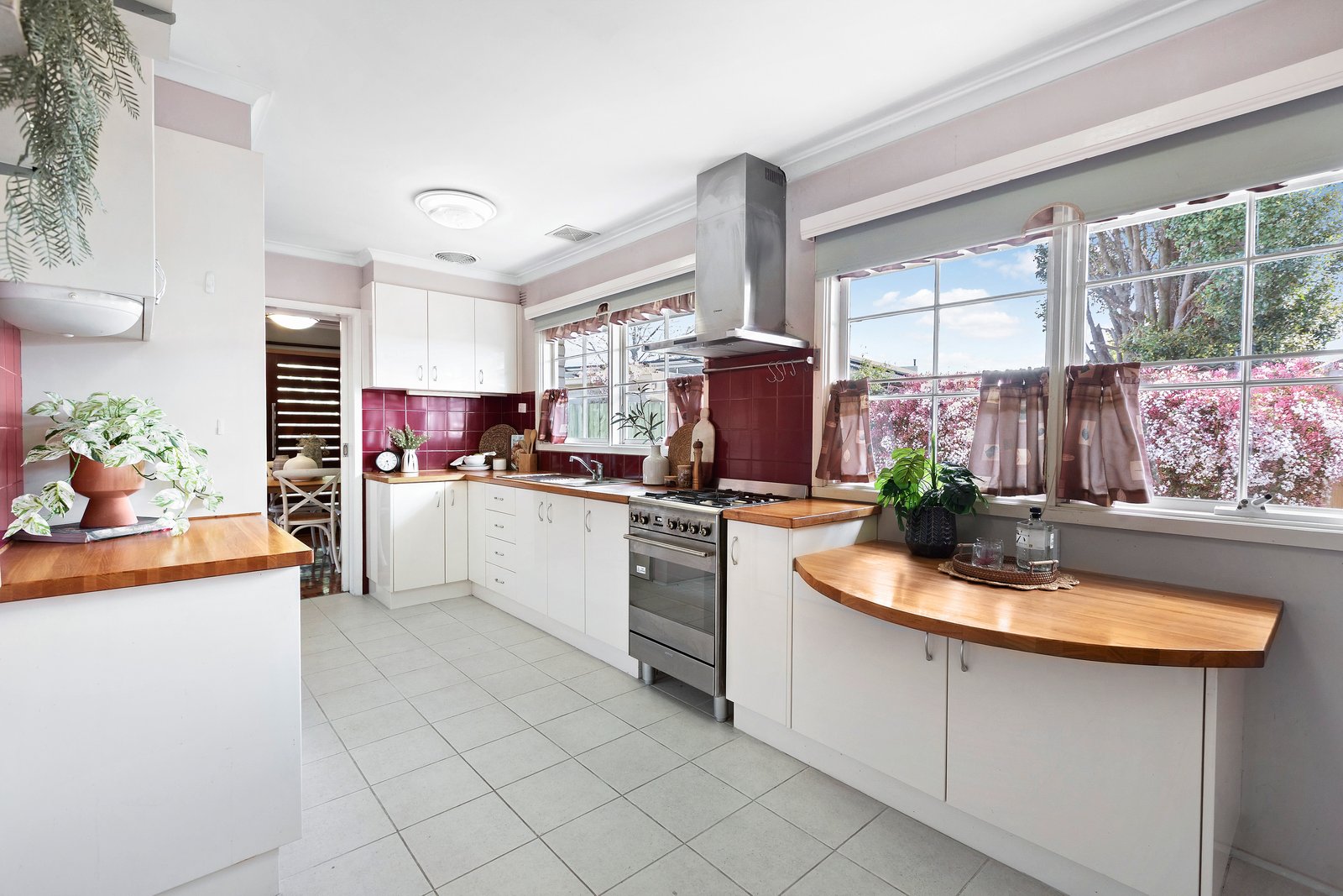 Gallery: 1 Sutton Street