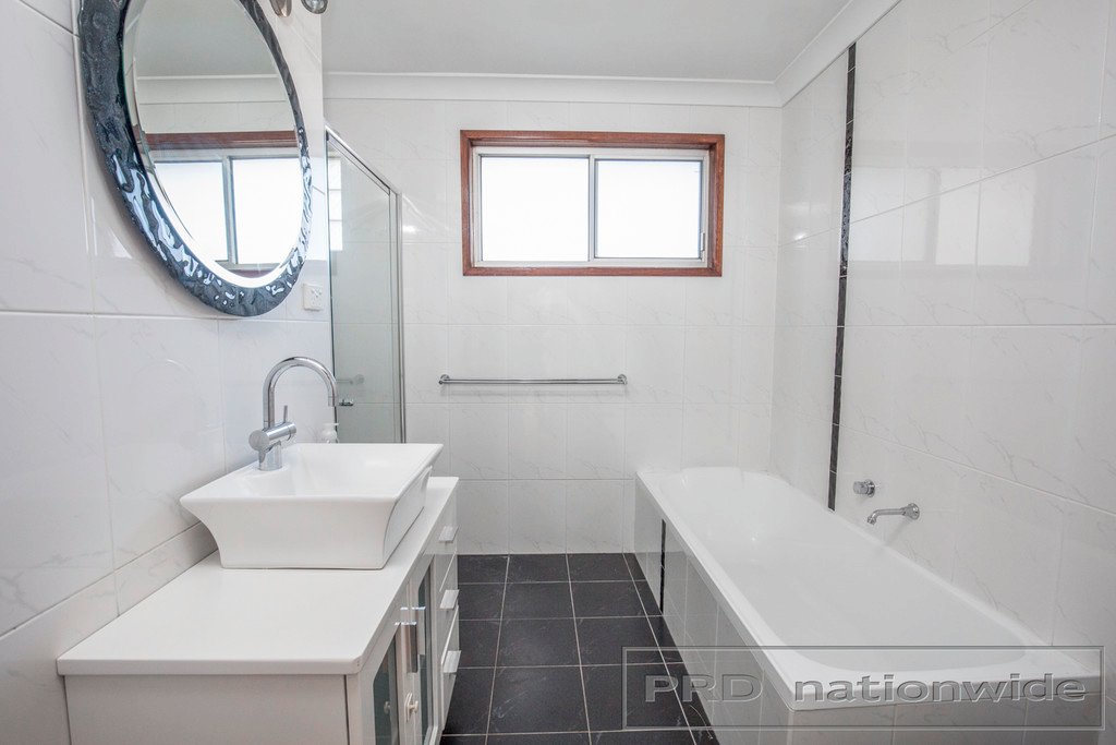 1 Sylvan Crescent EAST MAITLAND 4