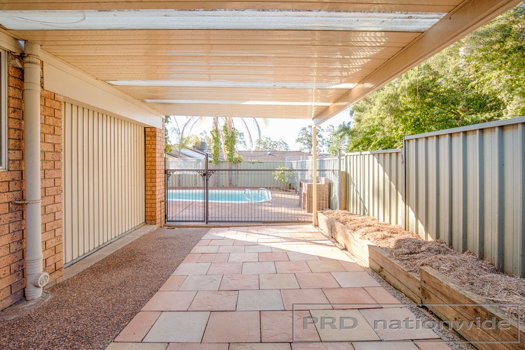 1 Sylvan Crescent EAST MAITLAND 5