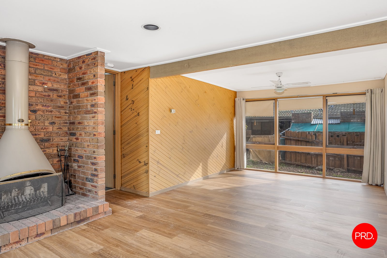 1 Symes St  KANGAROO FLAT 8