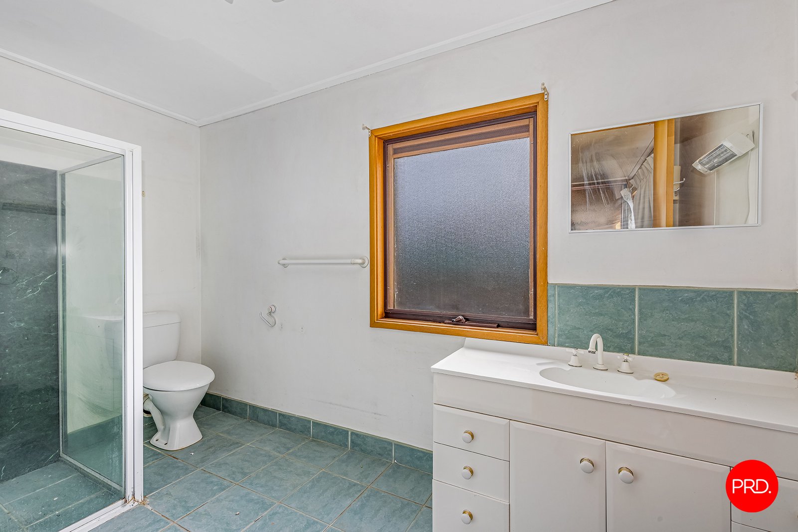 1 Symes St  KANGAROO FLAT 10
