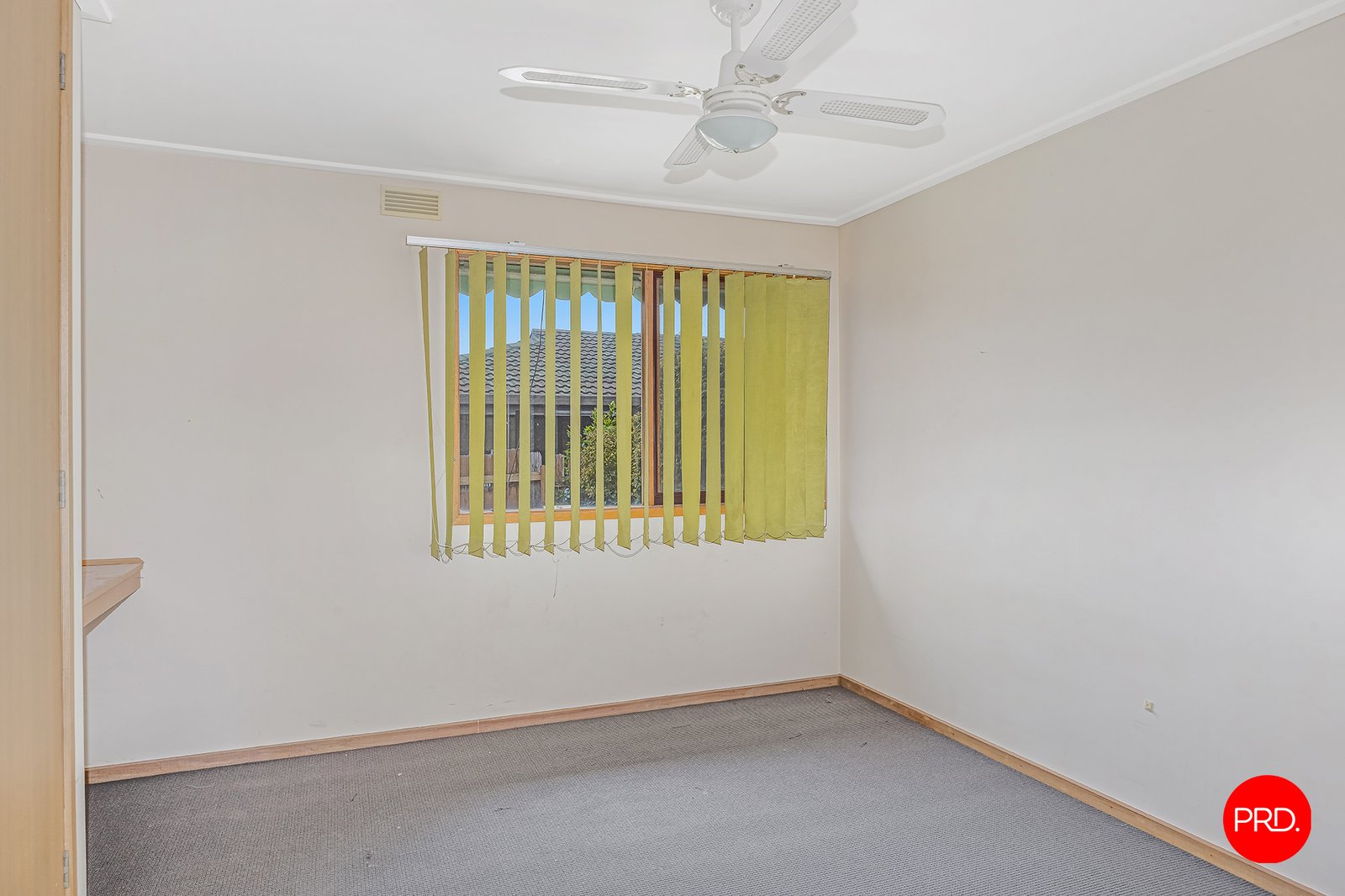 1 Symes St  KANGAROO FLAT 11