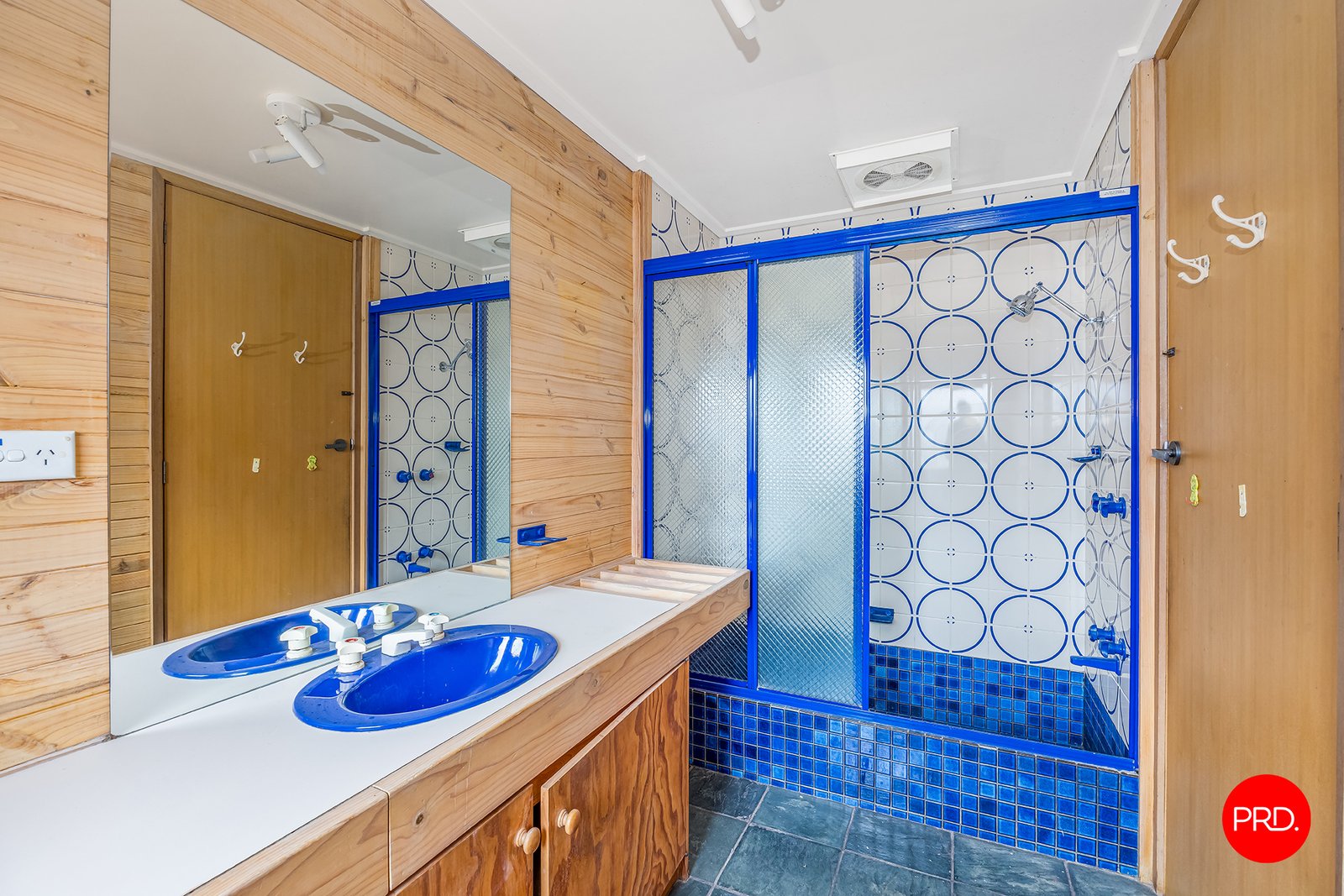 1 Symes St  KANGAROO FLAT 13