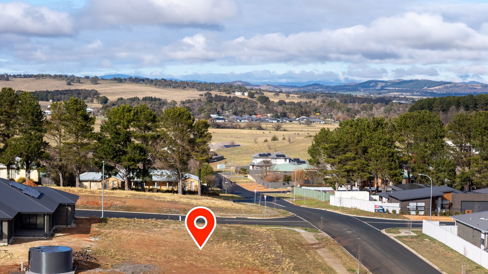 1 Talbot Street BUNGENDORE 2