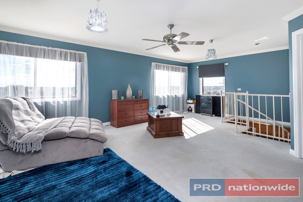 1 Talgarno Court MOUNT PLEASANT 12