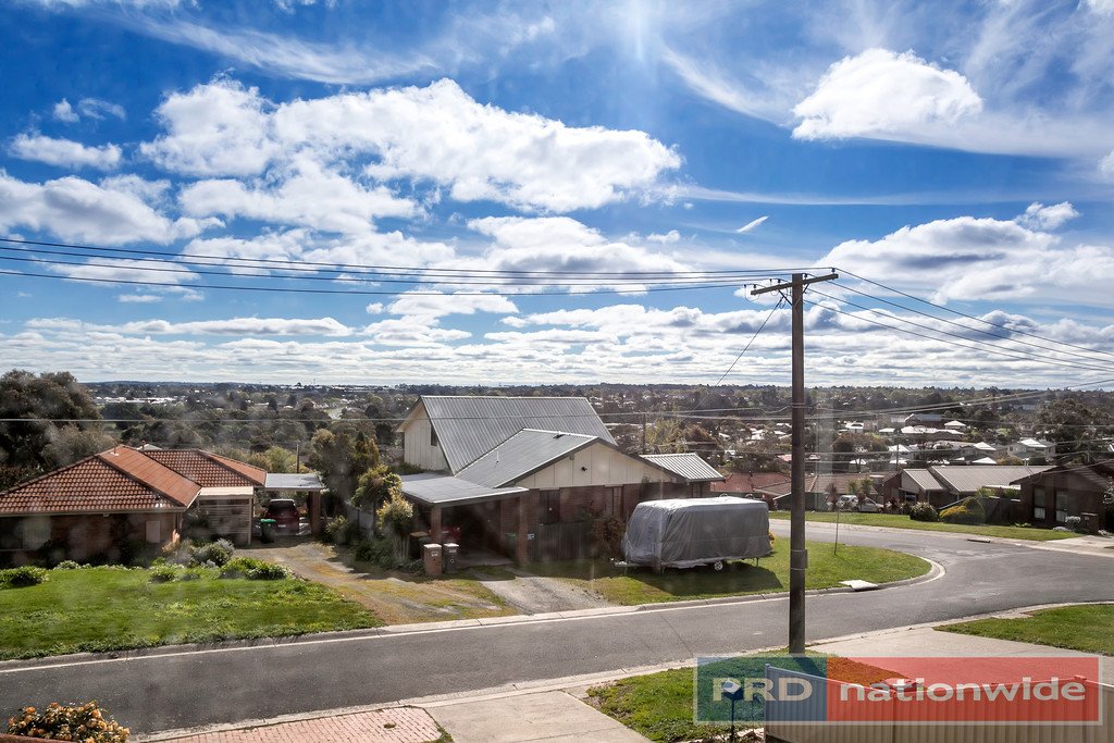 1 Talgarno Court MOUNT PLEASANT 13