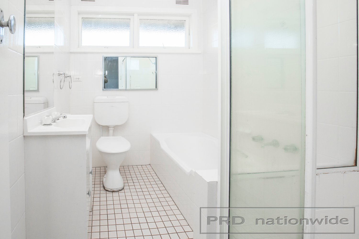 1 Tannant Avenue RUTHERFORD 12