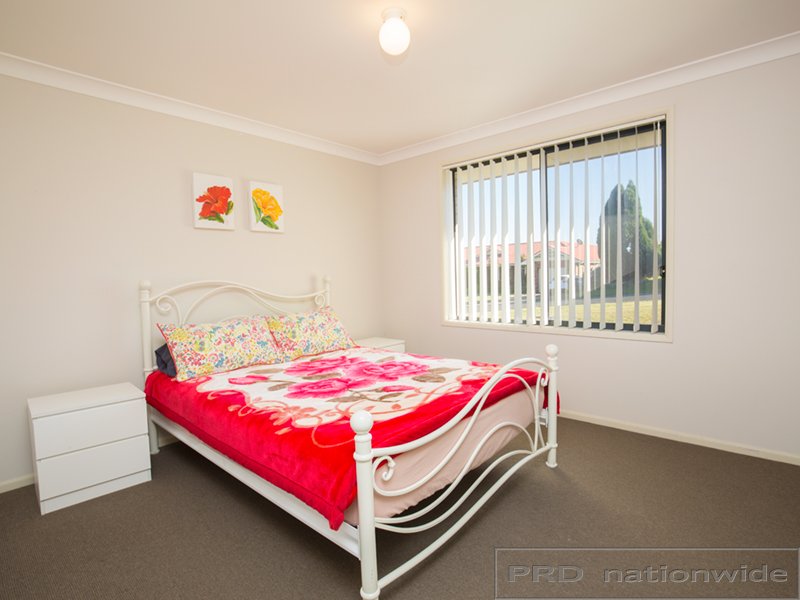 1 Targo Close RUTHERFORD 8