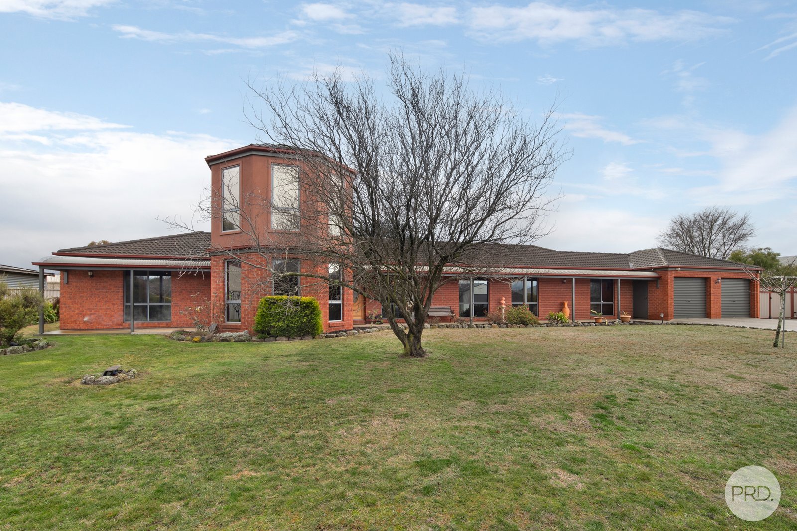 1 The Avenue DELACOMBE 5