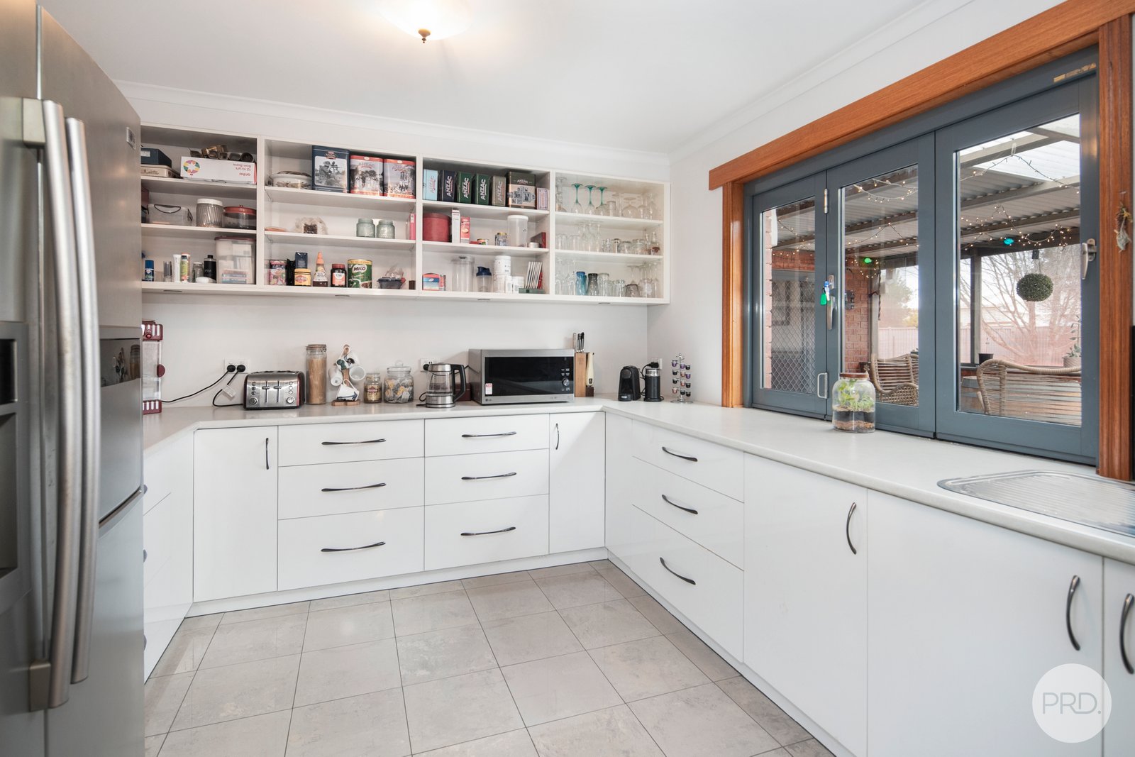 1 The Avenue DELACOMBE 6