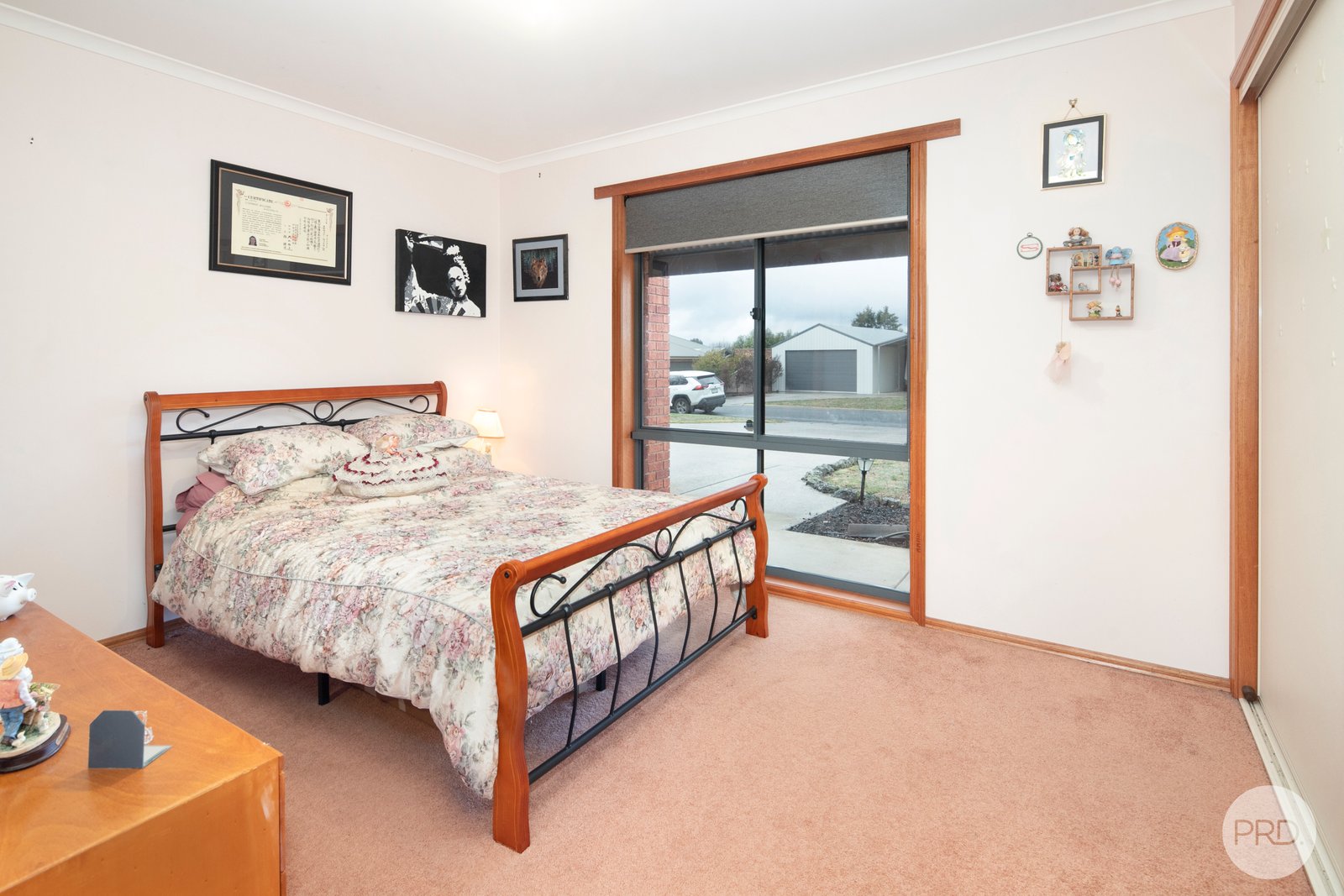 1 The Avenue DELACOMBE 12