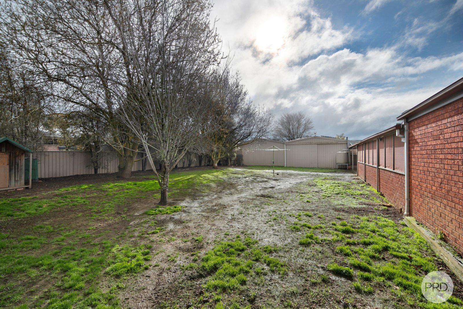 1 The Avenue DELACOMBE 17