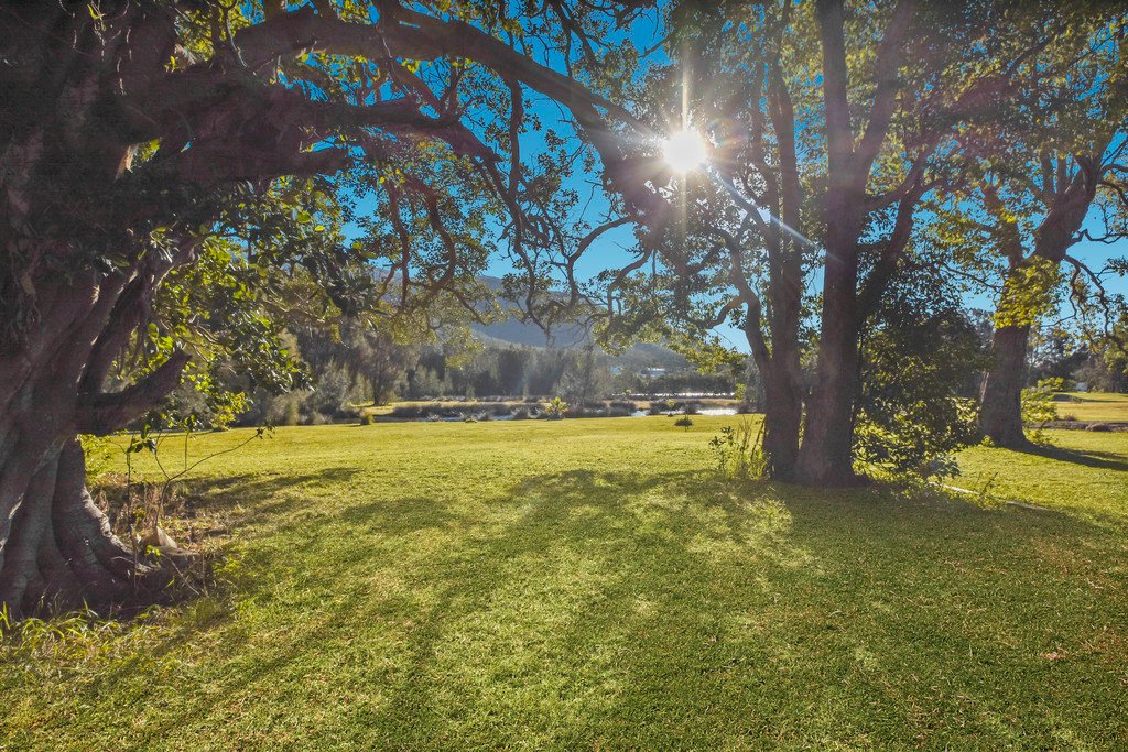 1 The Boulevarde  DUNBOGAN 12