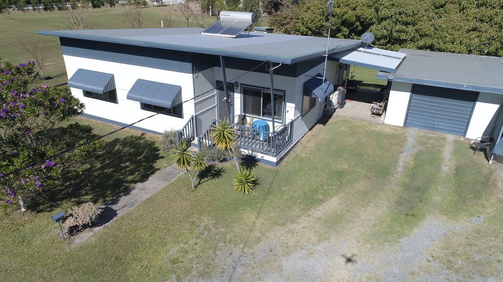 1 The Boulevarde  DUNBOGAN 13