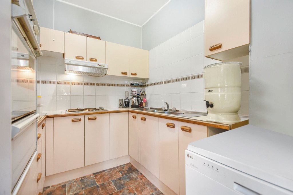 1 The Boulevarde  DUNBOGAN 16