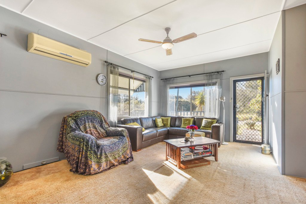 1 The Boulevarde  DUNBOGAN 17